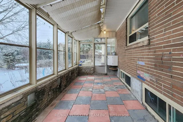 Additional image 38 of 17 Hedges Blvd