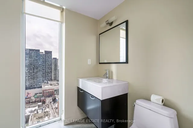 Additional image 18 of 126 Simcoe St Unit 3103