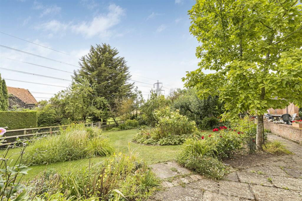 Additional image 14 of Ollivers Farm, Yeldham Road, Toppesfield, Halstead