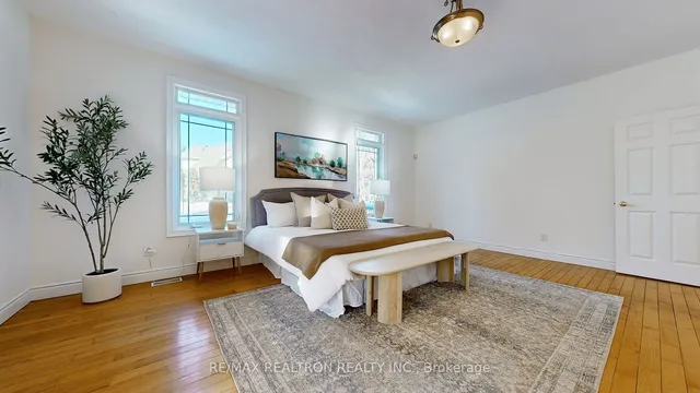 Additional image 12 of 520 Falconridge Cres