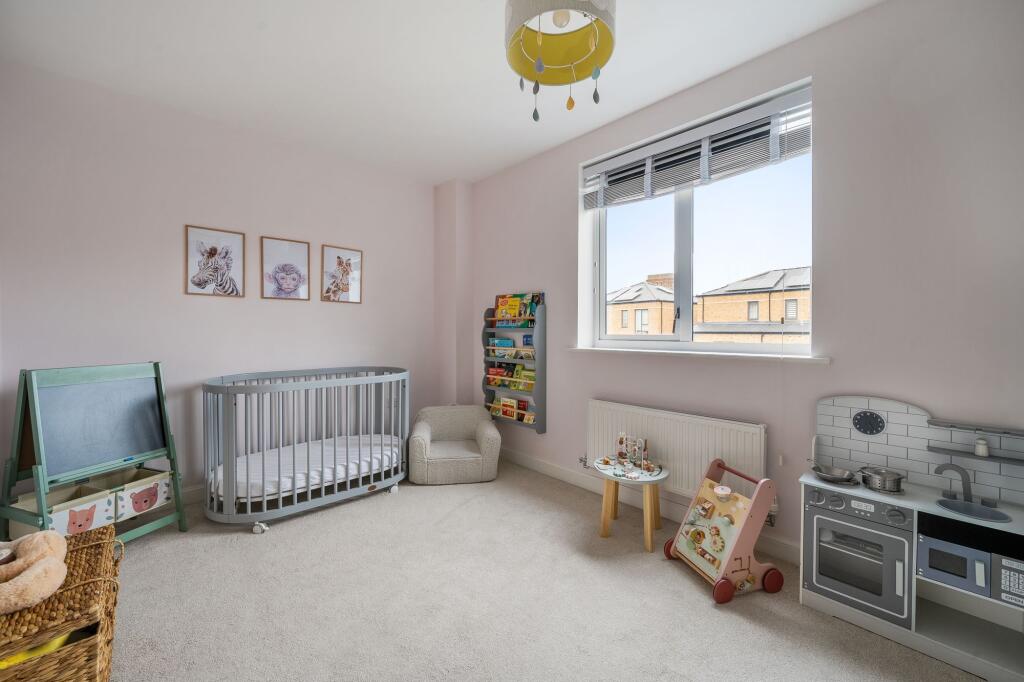 Additional image 11 of Van Brugh Avenue, Coulsdon, CR5