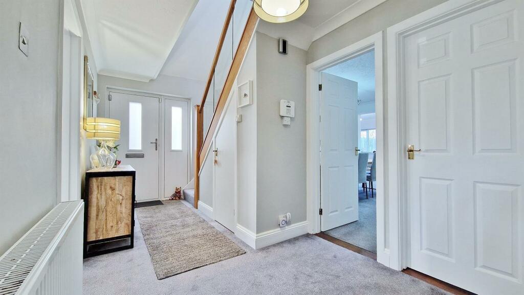 Additional image 4 of Graces Walk, Frinton-On-Sea