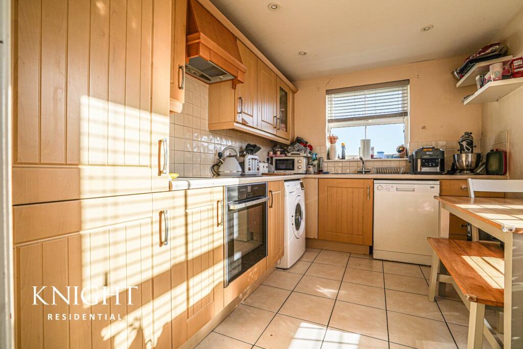 Additional image 5 of Robin Crescent, Stanway, Colchester, CO3