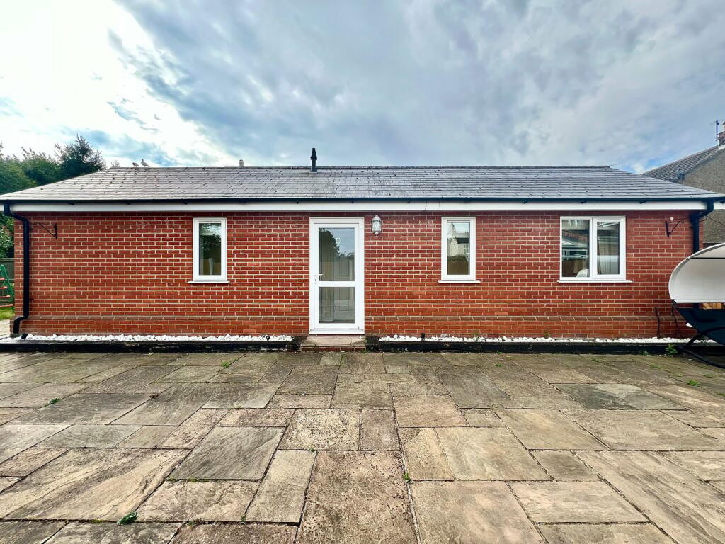 Additional image 32 of Ipswich Road, Colchester, CO4