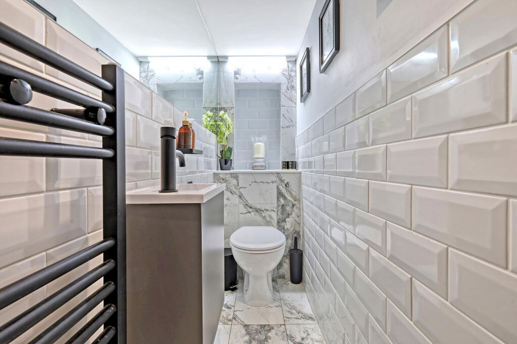 Additional image 5 of Whadden Chase, Ingatestone, CM4