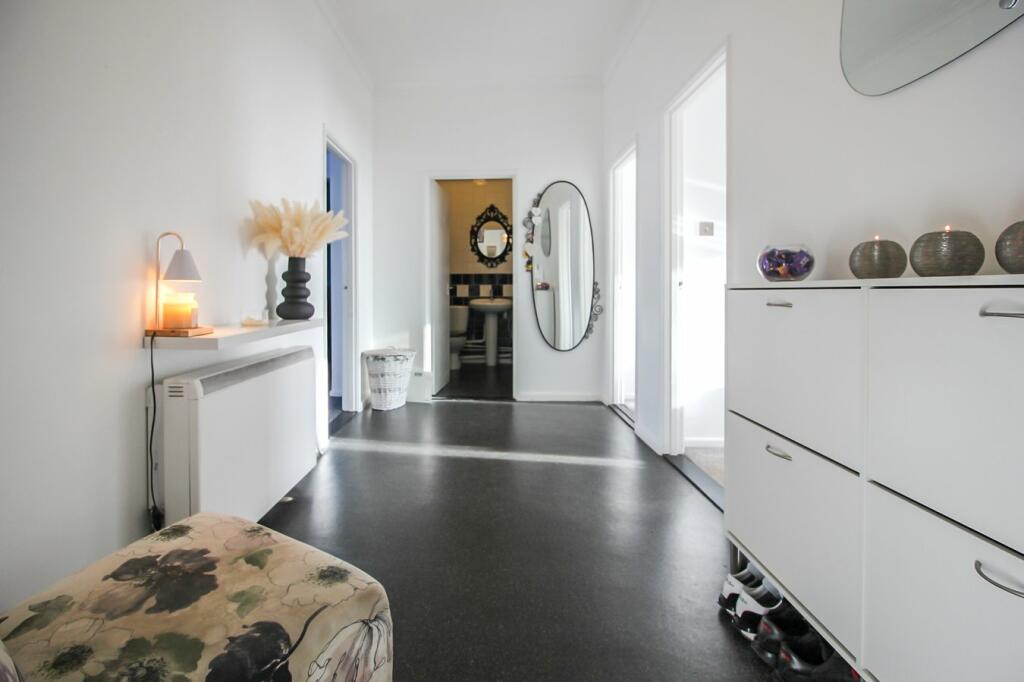 Additional image 19 of High Street, Harwich, CO12