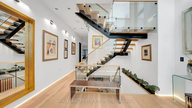 Additional image 7 of 4 Douglas Cres