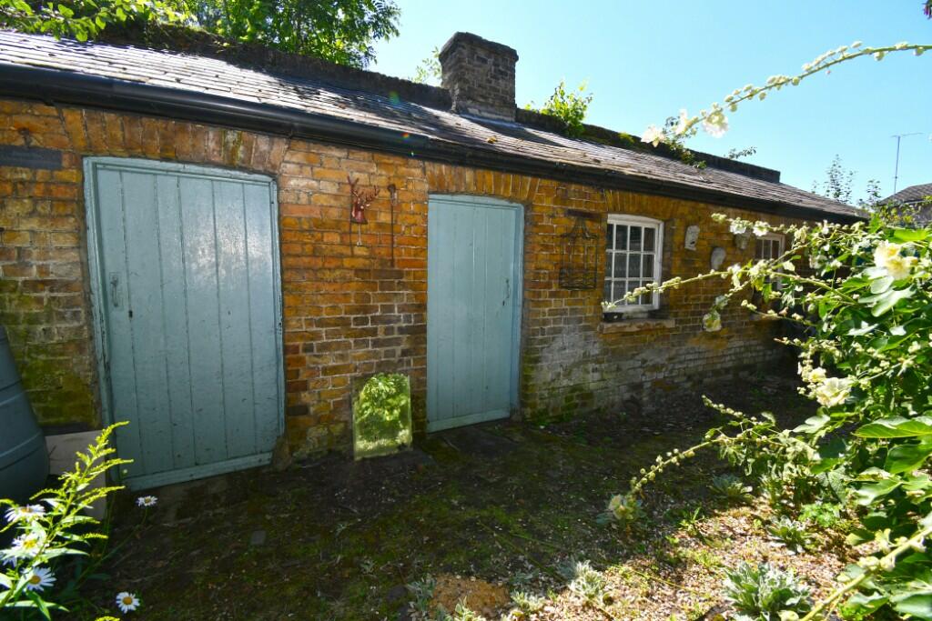Additional image 25 of Roydon Green Cottage, High Street, CM19