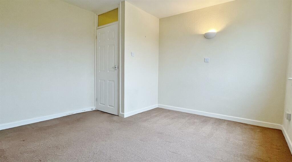 Additional image 11 of Walton Road, Walton-on-the-Naze