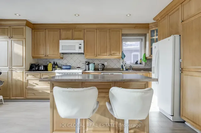 Additional image 4 of 226 Patricia Ave