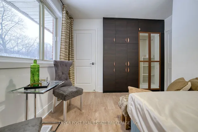 Additional image 19 of 23 Larabee Cres