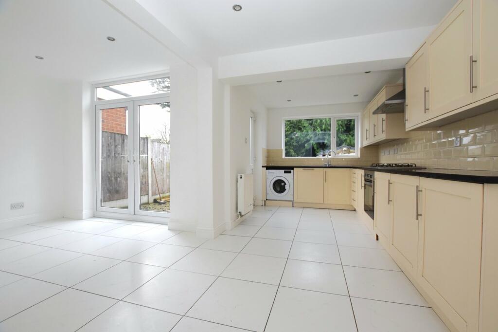 Additional image 21 of Jacksons Lane, Billericay, CM11