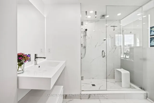 Additional image 25 of 168 King St Unit 1402