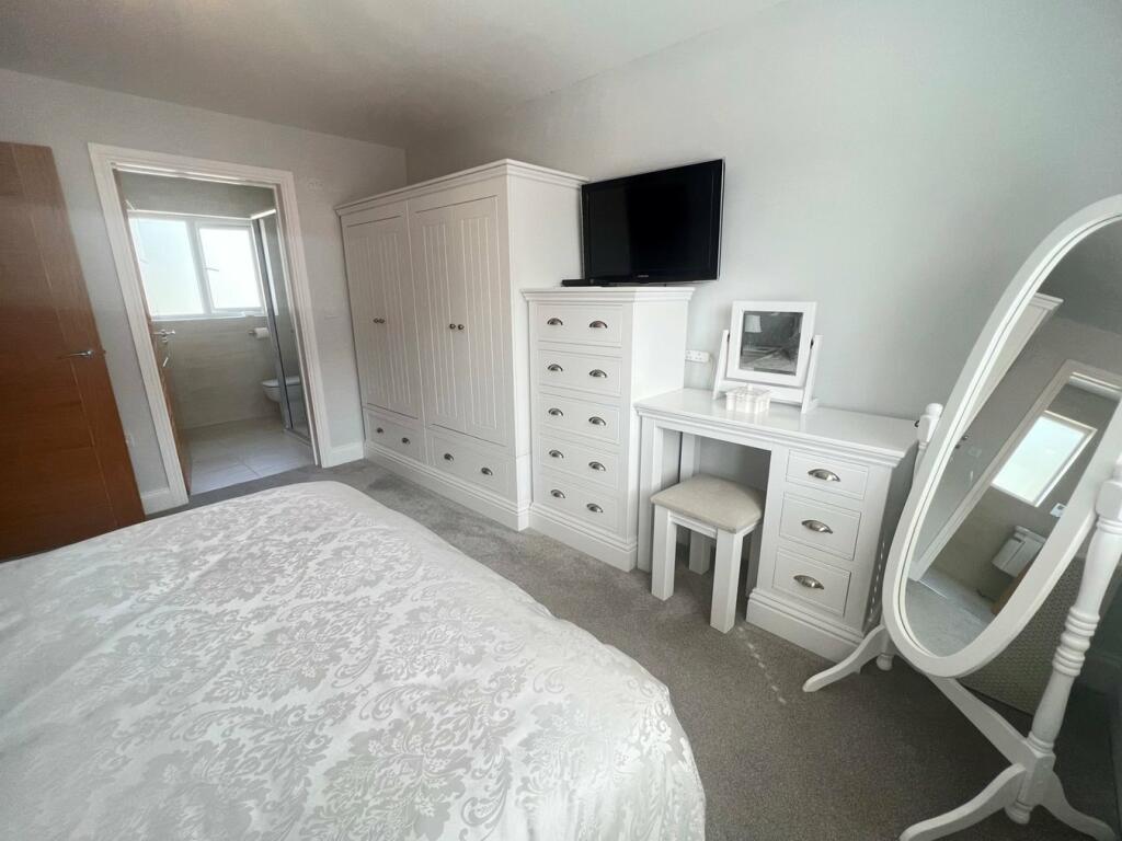 Additional image 21 of Farm Close, KIRBY CROSS, Frinton on Sea, CO13