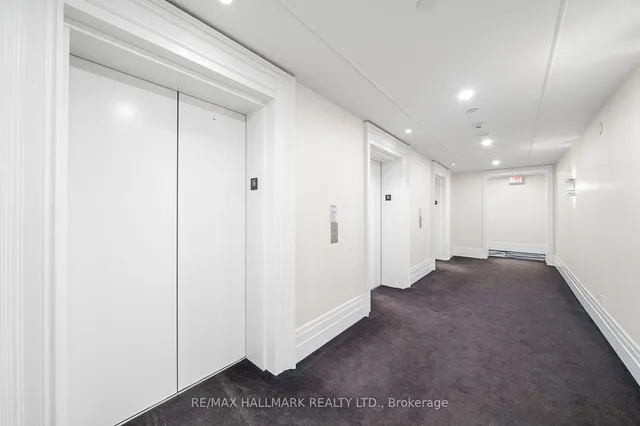 Additional image 30 of 88 Blue Jays Way Unit 1608