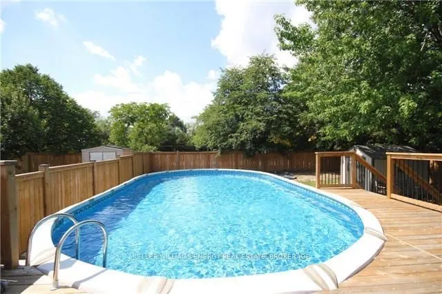 Additional image 36 of 45 Esplanade Rd