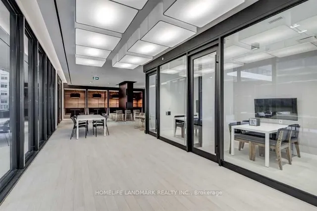 Additional image 4 of 85 Wood St Unit 3818