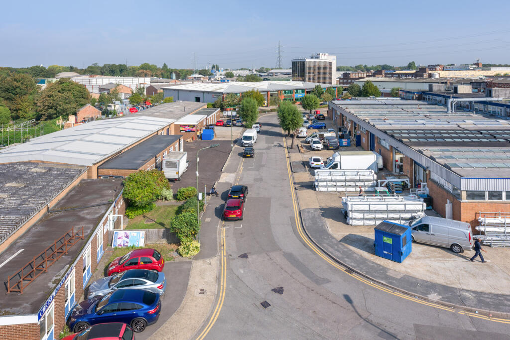 Additional image 4 of Unit 18, Wates Way Industrial Estate, Mitcham CR4 4HR, UK