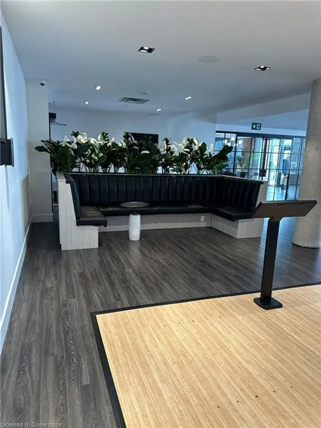 Additional image 17 of 15 Wellington St Unit 204