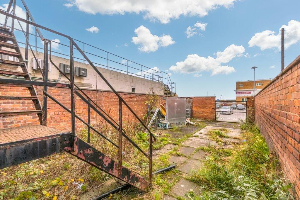 Additional image 19 of Whitby Road, Ellesmere Port, Cheshire, CH65 8AB