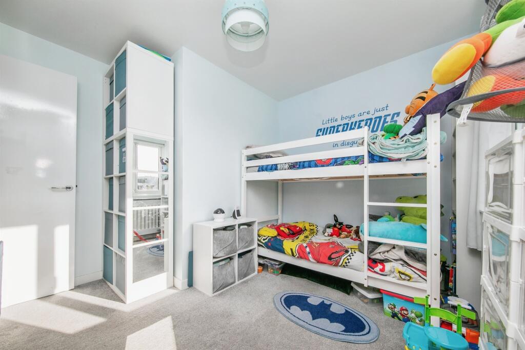 Additional image 9 of Walnut Tree Way, Colchester