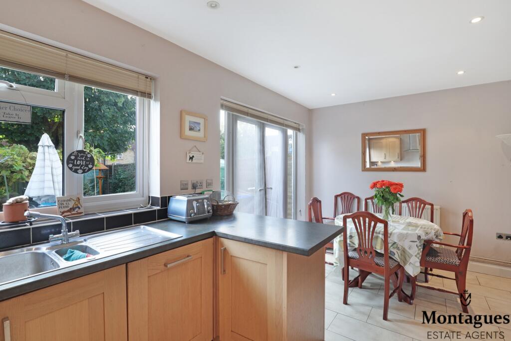 Additional image 6 of Hemnall Street, Epping, CM16