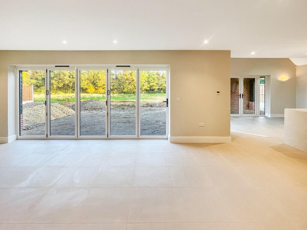 Additional image 25 of Turnpike Close, Ardleigh, Colchester