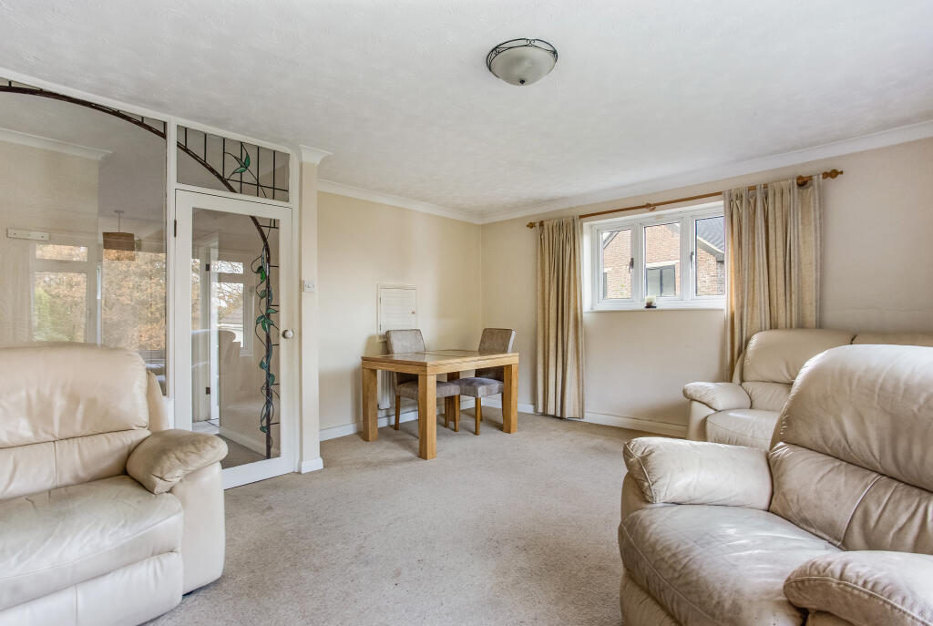 Additional image 18 of Tupwood Lane, Caterham, CR3