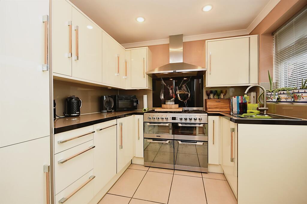 Additional image 16 of Old Wickford Road, South Woodham Ferrers, Chelmsford