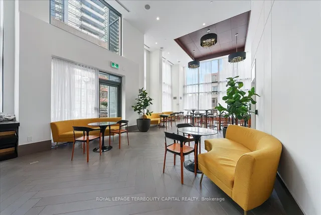 Additional image 30 of 38 Iannuzzi St Unit 2209