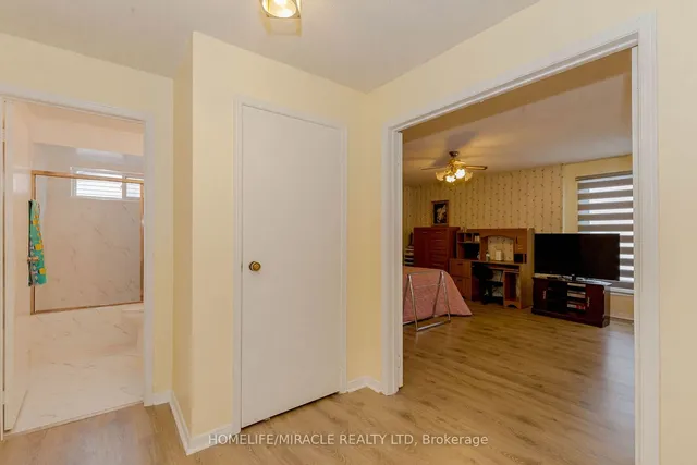 Additional image 24 of 6 Nanport St