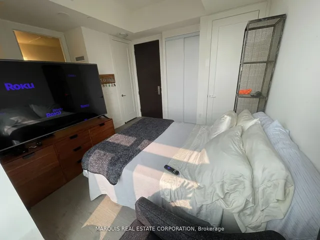 Additional image 5 of 330 Richmond St Unit 2705