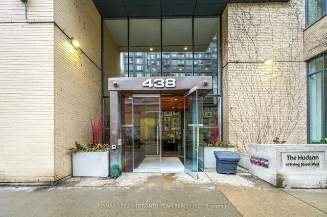 Additional image 40 of 438 King St Unit Ph03