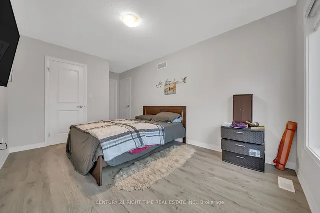 Additional image 23 of 78 Progress Cres