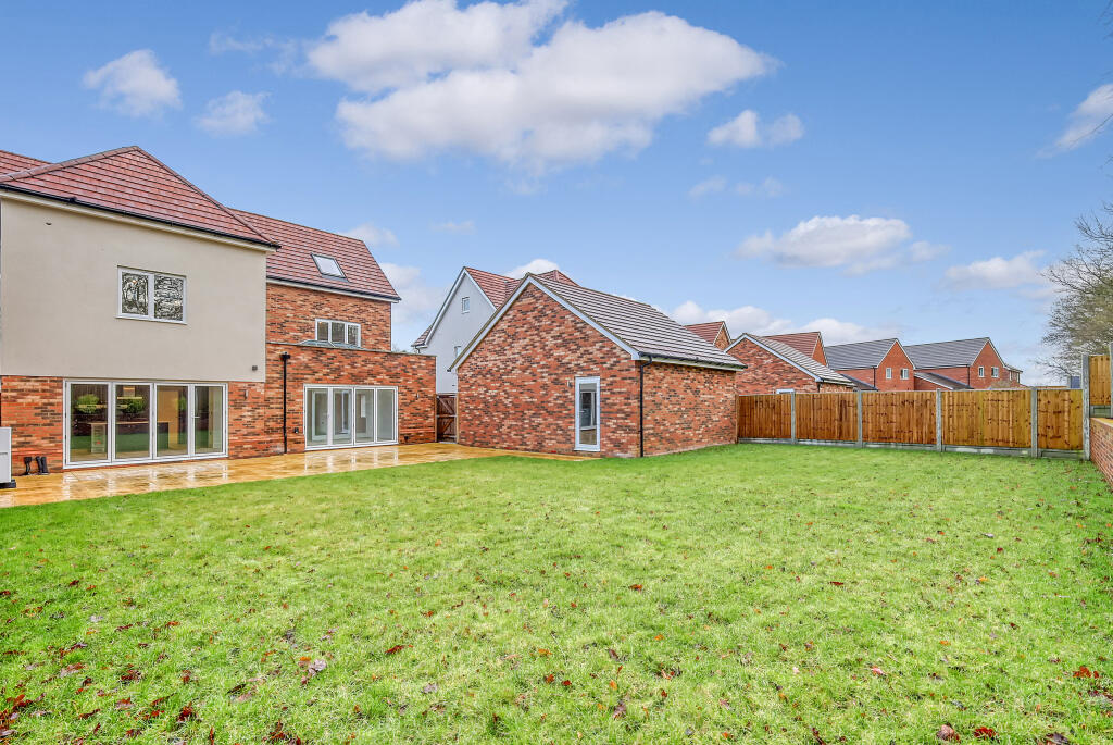 Additional image 9 of The Oak, Ash View, Takeley, Essex