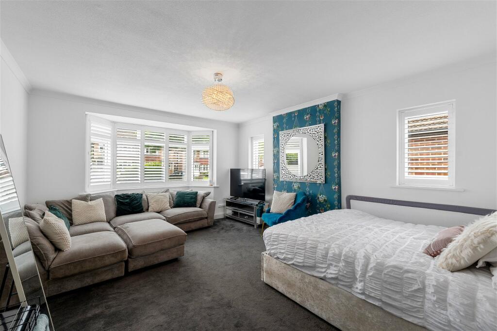 Additional image 14 of Caterham Drive, Coulsdon, CR5 1JQ