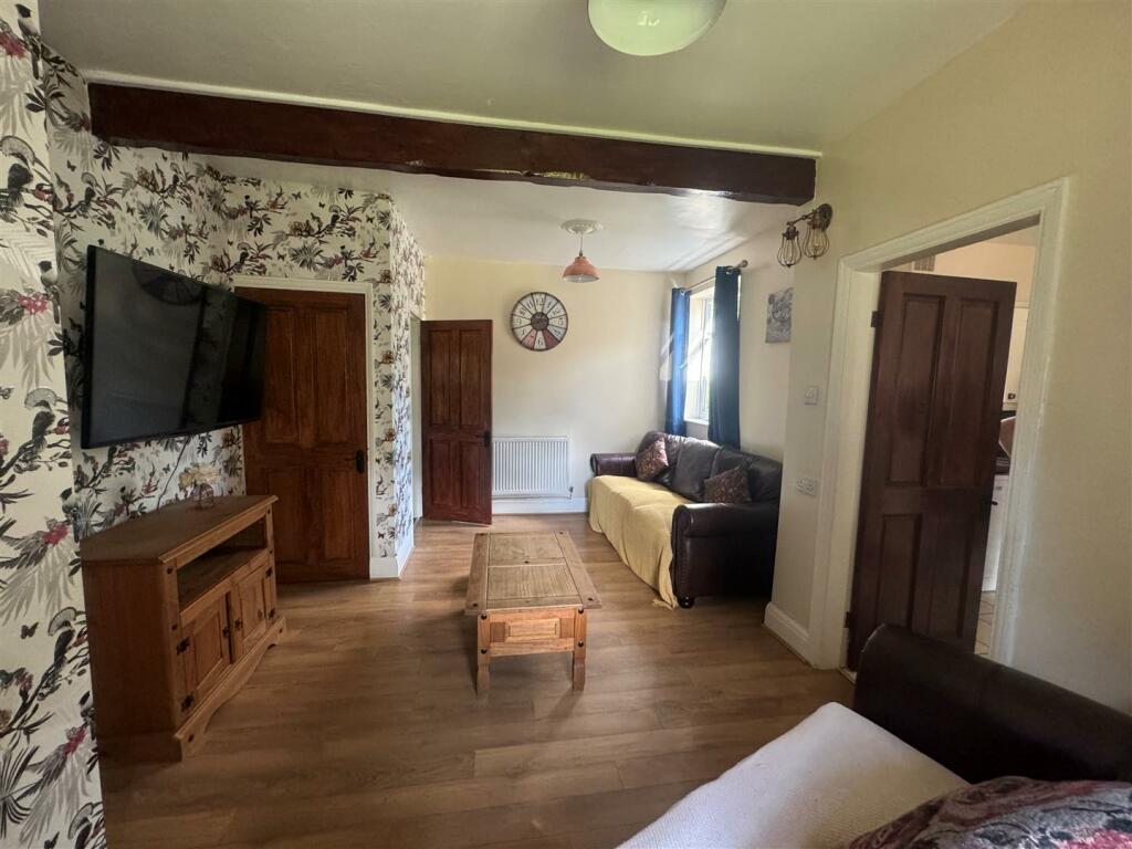 Additional image 14 of St. Asaph Road, Lloc