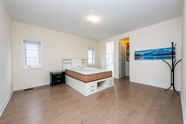 Additional image 26 of 29 Midmorning Rd