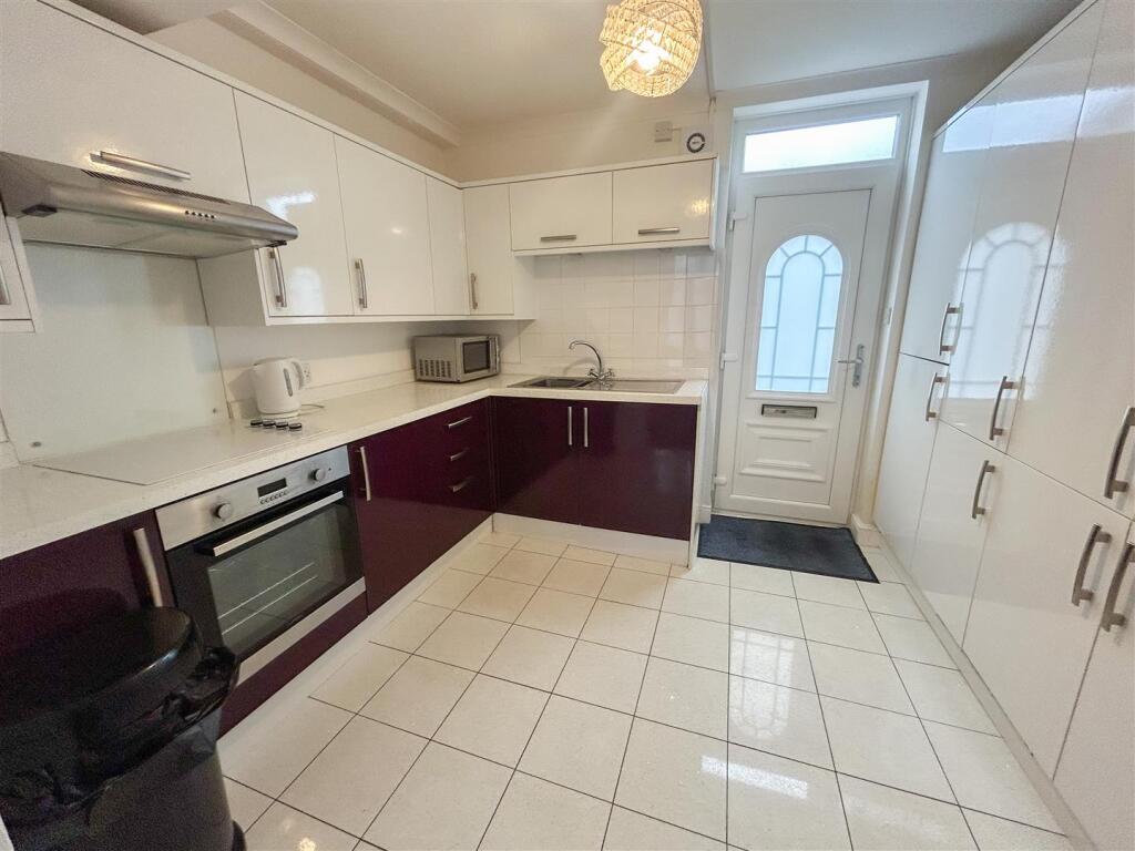 Additional image 3 of The Grove, Clacton-On-Sea