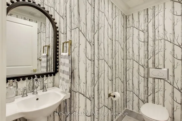 Additional image 4 of 2045 Lake Shore Blvd Unit 4504