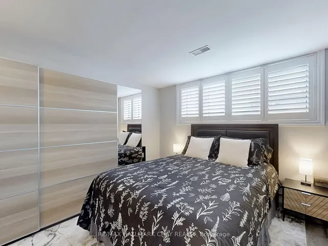 Additional image 28 of 16 Edinborough Crt