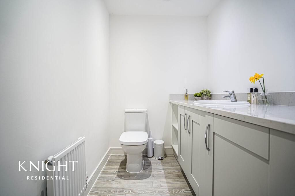 Additional image 19 of St Michaels Close, Colchester, CO4