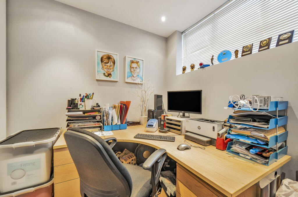 Additional image 11 of Rosemount, Harlow, Essex, CM19