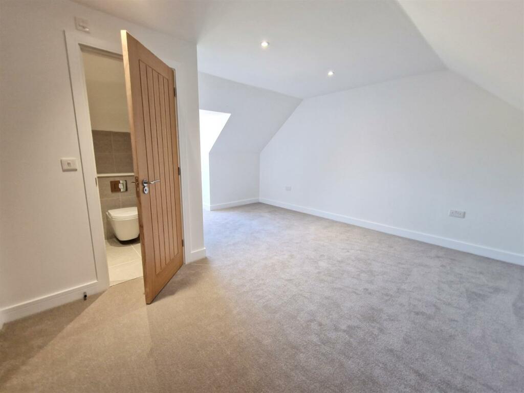 Additional image 15 of Woodham Road, Stow Maries