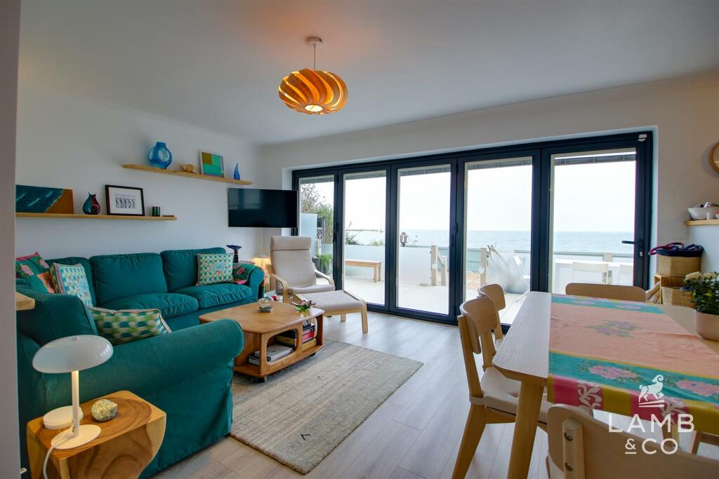 Additional image 13 of Eastern Promenade, Point Clear Bay