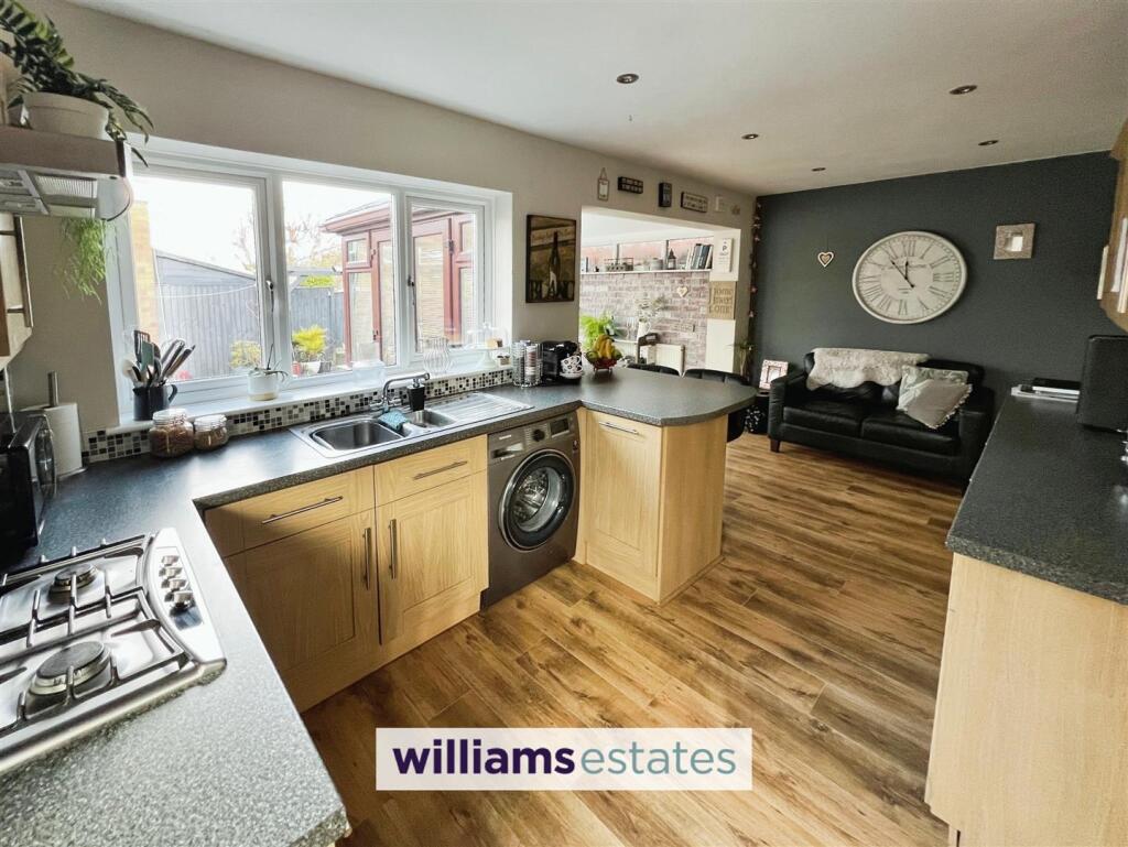 Additional image 10 of Parc Hendy, Mold