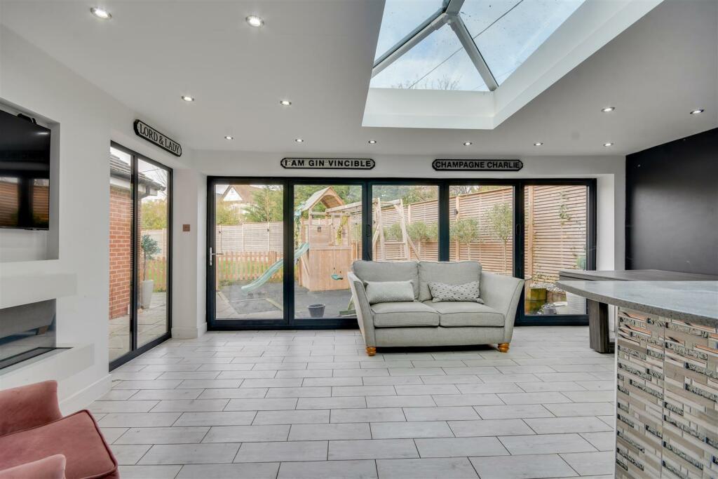 Additional image 9 of Murrayfields, Burnham-On-Crouch