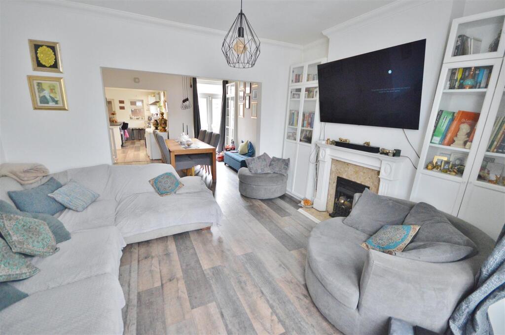 Additional image 2 of Wellesley Road, Clacton-On-Sea