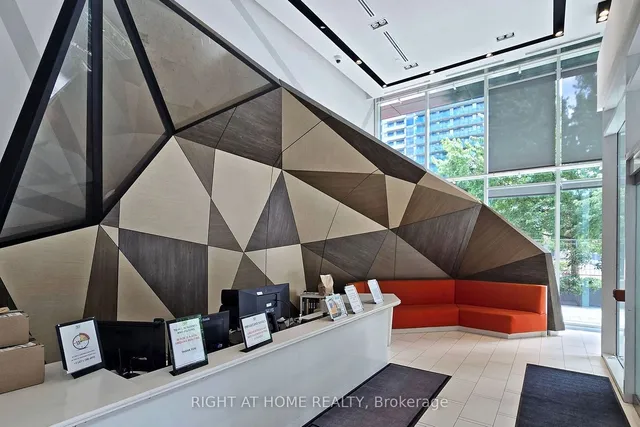 Additional image 3 of 30 Roehampton Ave Unit 1506