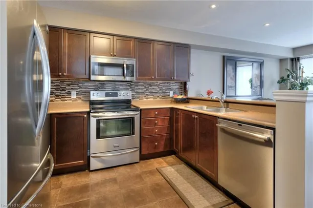 Additional image 14 of 26 Renfrew St